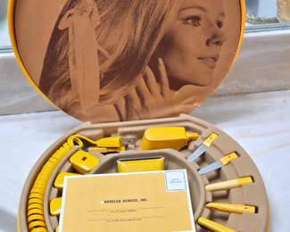 Vintage Lady Norelco Home Beauty Salon with Hard Carry Case
