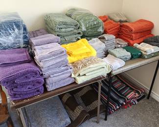 Ralph Lauren towels and unopened packs!