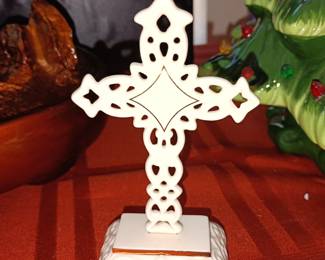 LENOX! Jesus is everywhere!