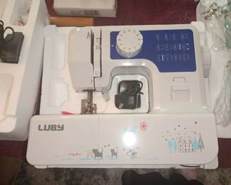 BRAND NEW mini embroidery sewing machine!