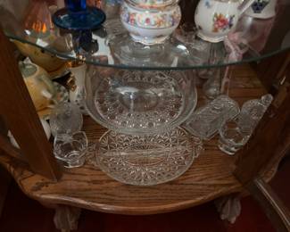Glassware & Trinkets