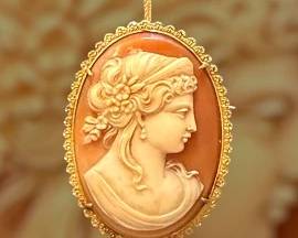 18k cameo pendant