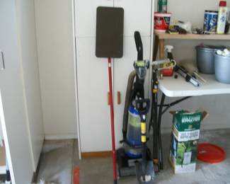 VAC, SPRAYER, SHORT SHOVEL