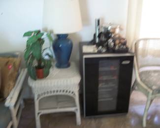 HAIER WINE REFRIGERATOR