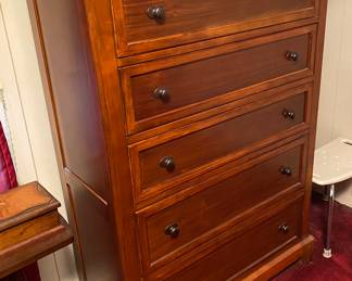 Bedroom Suite Chest of Drawers