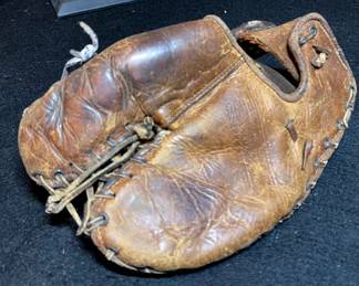 Wilson Major League Baseball Glove 