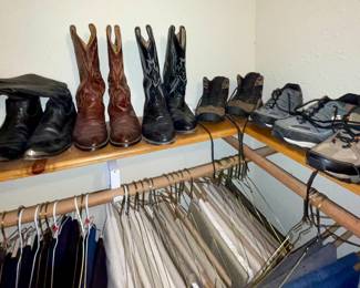 MENS CLOTHING SIZE LG- XXL - designer suits from a Mercedes Sales Manager - Vintage clothing and jackets 