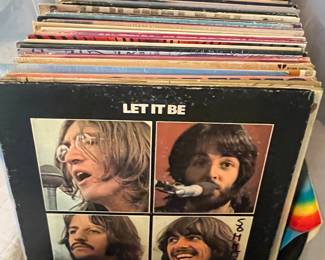 OVER 400 VINYL RECORDS & CASSETTES FROM 1950-2014 