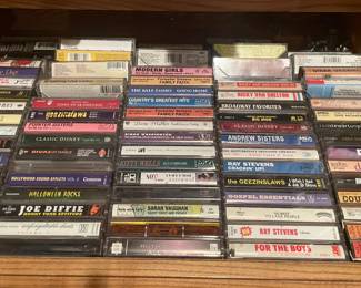 OVER 400 VINYL RECORDS & CASSETTES FROM 1950-2014 