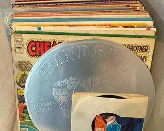 OVER 400 VINYL RECORDS & CASSETTES FROM 1950-2014 