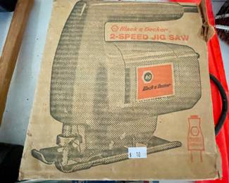 TOOLS BLACK AND DECER JIG SAW