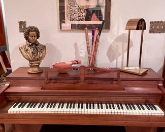 Vintage WINTER Upright Piano - in exceptional conditon- needs tuning but still sounds great ! 