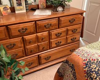 MCM Ballman-Cummings Dresser