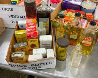 SPICE BOTTLES & TINS