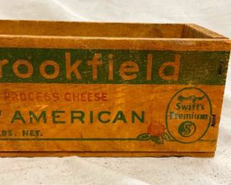 WOODEN BOX MEASURES 12X4