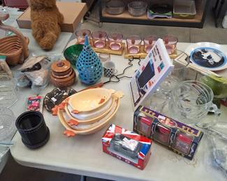 household knick knacks