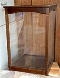 VINTAGE DISPLAY CASE [AS IS]