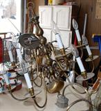 COLONIAL STYLE BRASS CHANDELIER