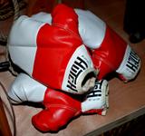 VINTAGE TOY HUTCH BOXING GLOVES