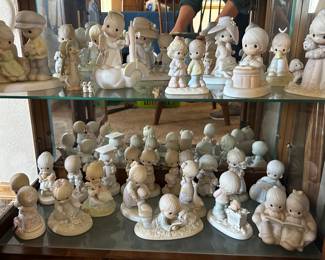 Precious Moments Figurines