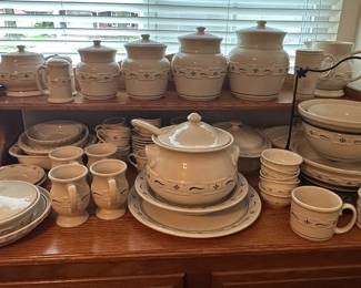 Longaberger Pottery Woven Traditions Classic Blue Large Collection
**Canisters are no longer available for sale**