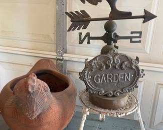 AUCTION ITEM: https://www.estatesales.net/CA/Roseville/95678/marketplace/73990