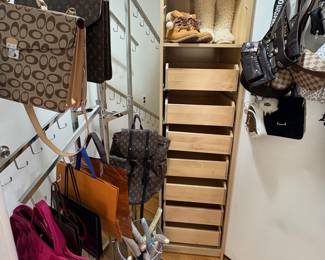 BRIEF CASES & STORAGE TOWER