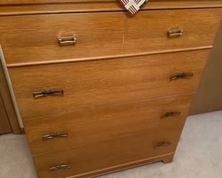 MCM dresser