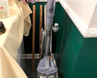 Shark Vacuum 