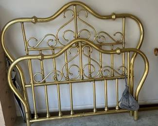 AMAZING BRASS BED
