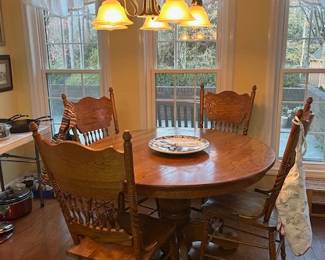 OAK DINETTE