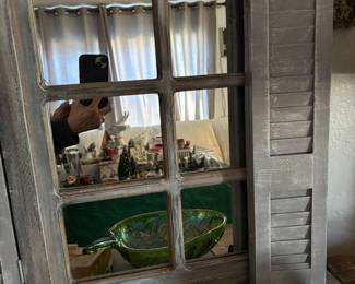 Shutter window wall decor 