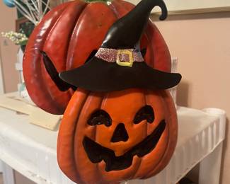 BOO !