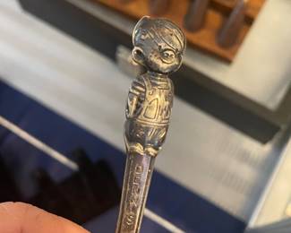 DENNIS THE MENACE SPOON CLOSE UP