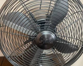 SMALL HUNTER FAN