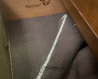 DREXEL BUFFET W/ SILVER KEEPER