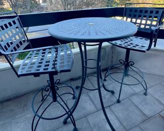 HIGH TOP TABLE WITH SWIVEL CHAIRS $200 FOR SET 