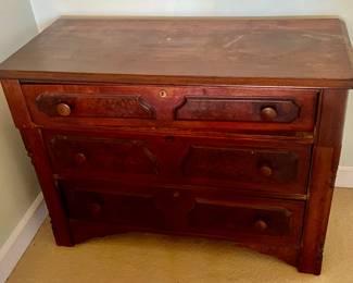 3 drawer dresser $300
