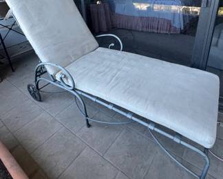 BROWN JORDAN CHAISE $250