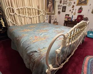 No mattress.