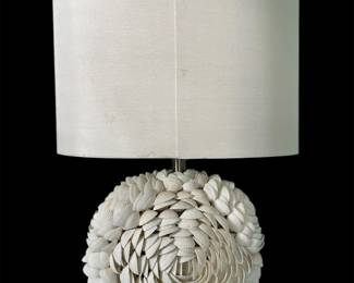 Shell Acrylic Table Lamp