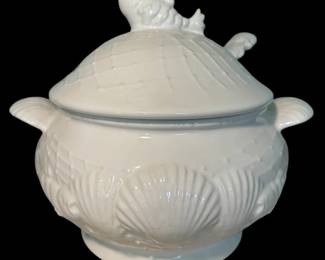 Nautical Soup Tureen With Ladle Fish Seashell Design