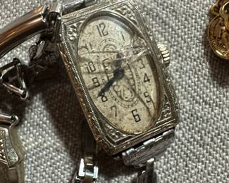 vintage jewelry and wathces