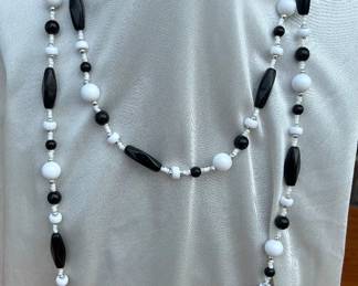 Black and White Bead Strand