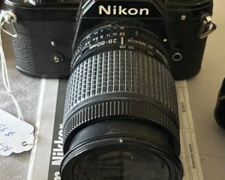 Nikon EM