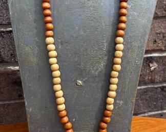 Wooden Beads Shell Necklace