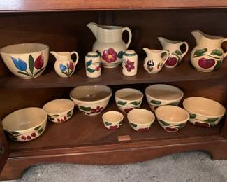 Pottery pieces 
