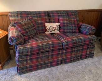 love seat 