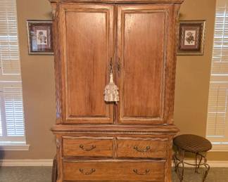 Lexington Bedroom Furniture - Bed, Dresser, Armoire, Nightstands and Sofa Table