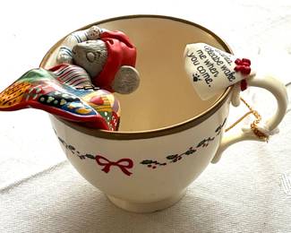 Part of the Cozy Cup Collection depicting mice lying in coffee cups